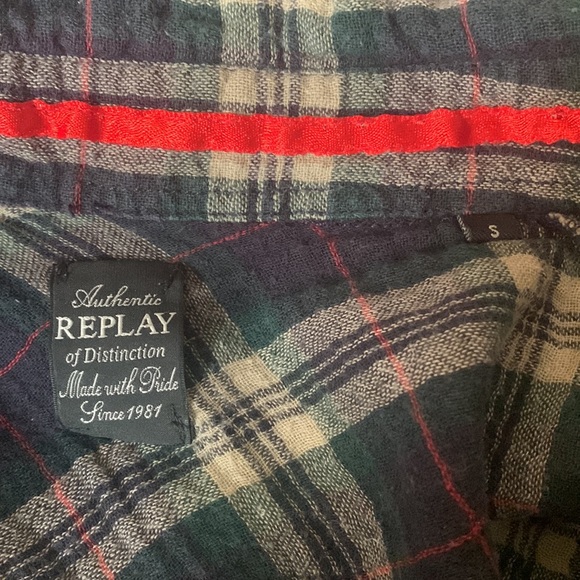 Replay Flannel - Picture 10 of 11